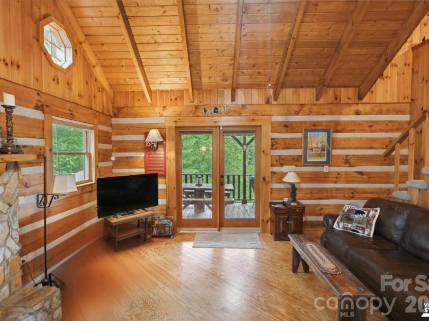 710 River Hills Road, Lansing, NC 28643.  MLS# CAR4267689, YatesRealty ID 9609. 