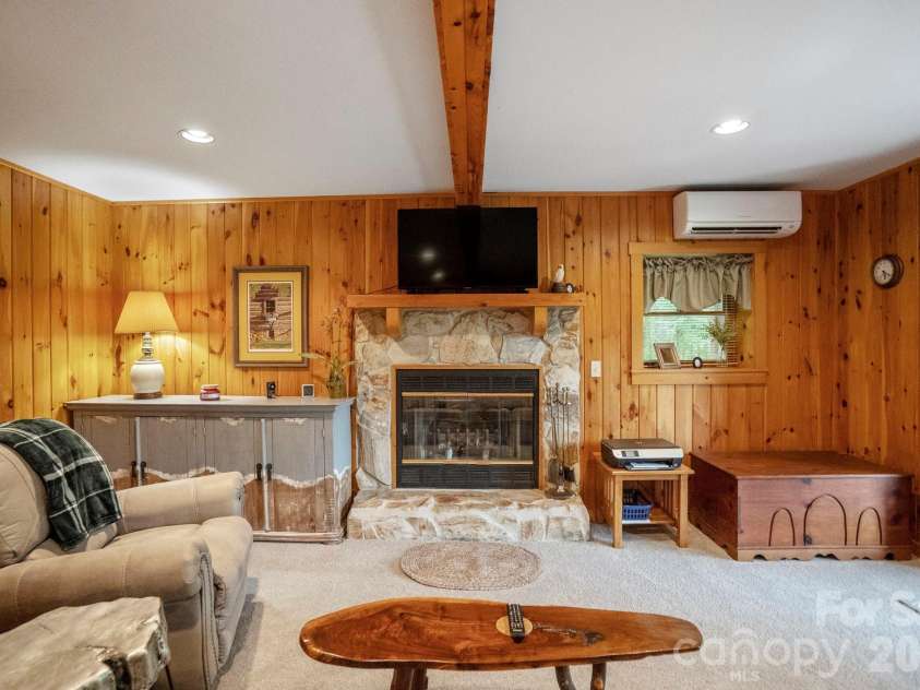 710 River Hills Road, Lansing, NC 28643.  MLS# CAR4267689, YatesRealty ID 9609. 