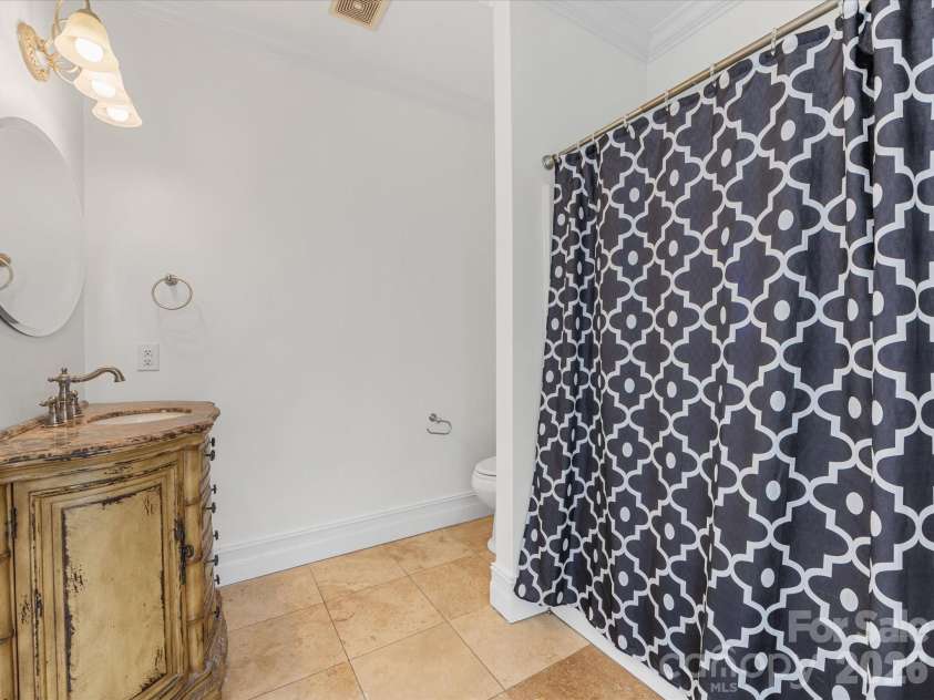 2820 Smith Field Drive, Monroe, NC 28110.  MLS# CAR4303716, YatesRealty ID 961. Bathroom 