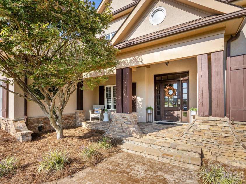 2820 Smith Field Drive, Monroe, NC 28110.  MLS# CAR4303716, YatesRealty ID 961. Front Entrance