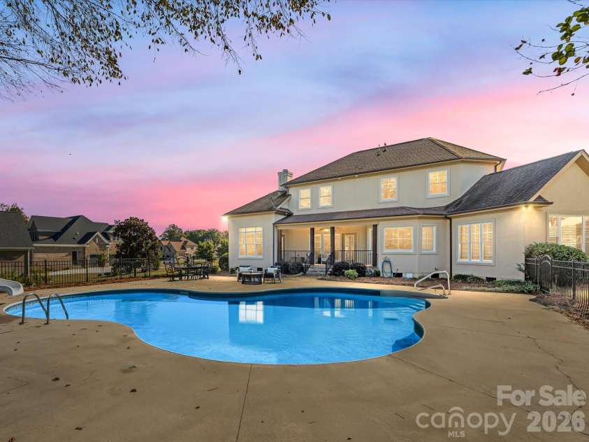 2820 Smith Field Drive, Monroe, NC 28110.  MLS# CAR4303716, YatesRealty ID 961. Welcome Home!