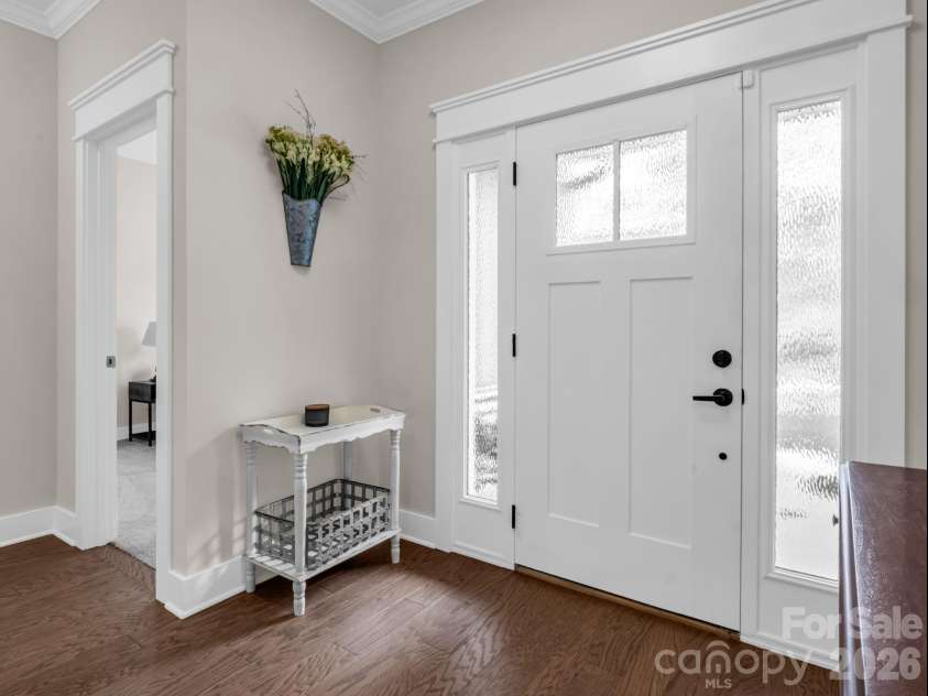 204 Weybridge Drive, Arden, NC 28704.  MLS# CAR4361076, YatesRealty ID 9611. 