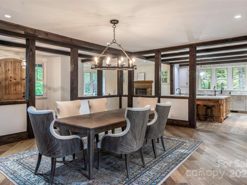 32 Ramble Way, Asheville, NC 28803.  MLS# CAR4251948, YatesRealty ID 9614. 