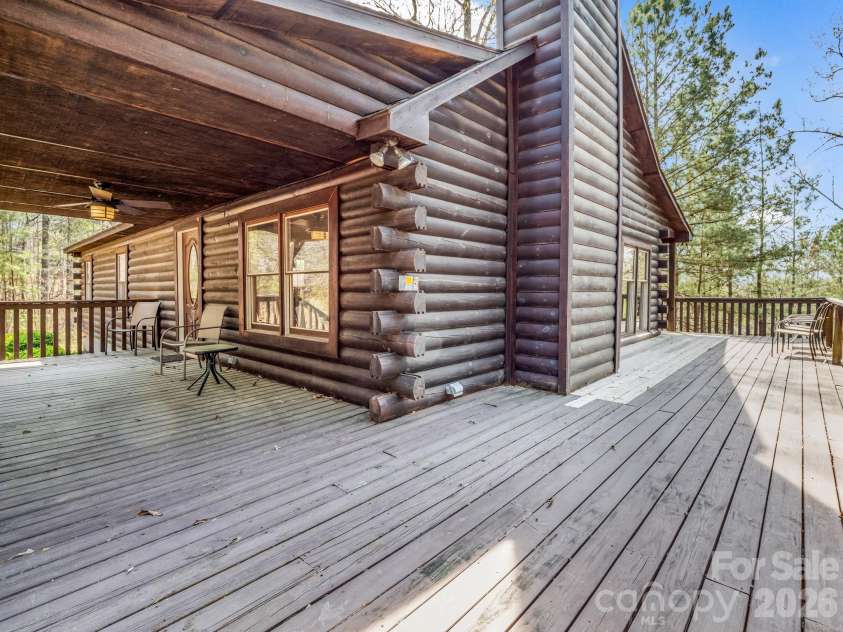 1050 Cross Ridge Drive, Rutherfordton, NC 28139.  MLS# CAR4362985, YatesRealty ID 9615. 