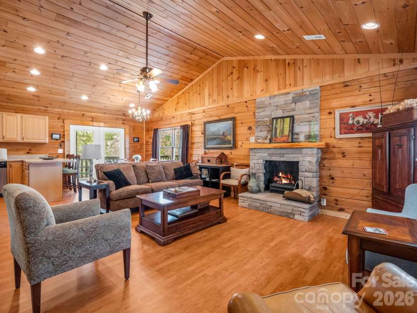 1050 Cross Ridge Drive, Rutherfordton, NC 28139.  MLS# CAR4362985, YatesRealty ID 9615. 