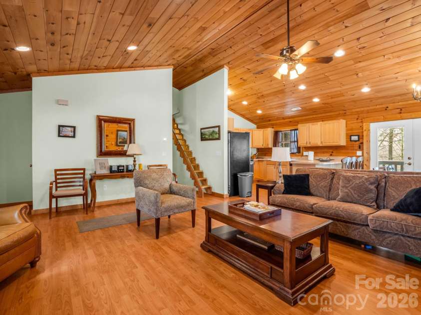 1050 Cross Ridge Drive, Rutherfordton, NC 28139.  MLS# CAR4362985, YatesRealty ID 9615. 