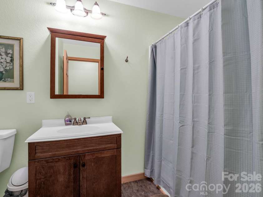 1050 Cross Ridge Drive, Rutherfordton, NC 28139.  MLS# CAR4362985, YatesRealty ID 9615. 