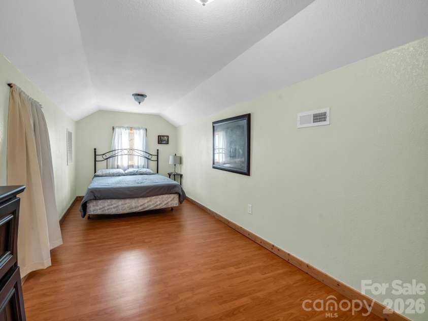1050 Cross Ridge Drive, Rutherfordton, NC 28139.  MLS# CAR4362985, YatesRealty ID 9615. 