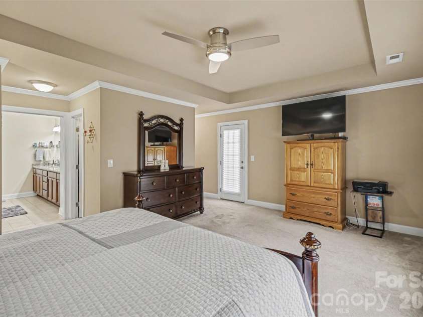 3048 Glenmoor Road, York, SC 29745.  MLS# CAR4365298, YatesRealty ID 9616. 