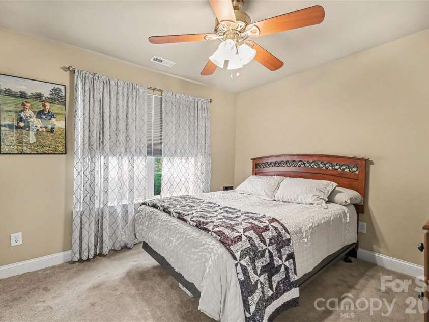 3048 Glenmoor Road, York, SC 29745.  MLS# CAR4365298, YatesRealty ID 9616. 