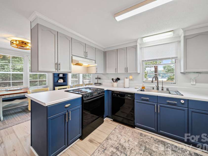 1135 Pinehaven Drive, New London, NC 28127.  MLS# CAR4300790, YatesRealty ID 9617. 