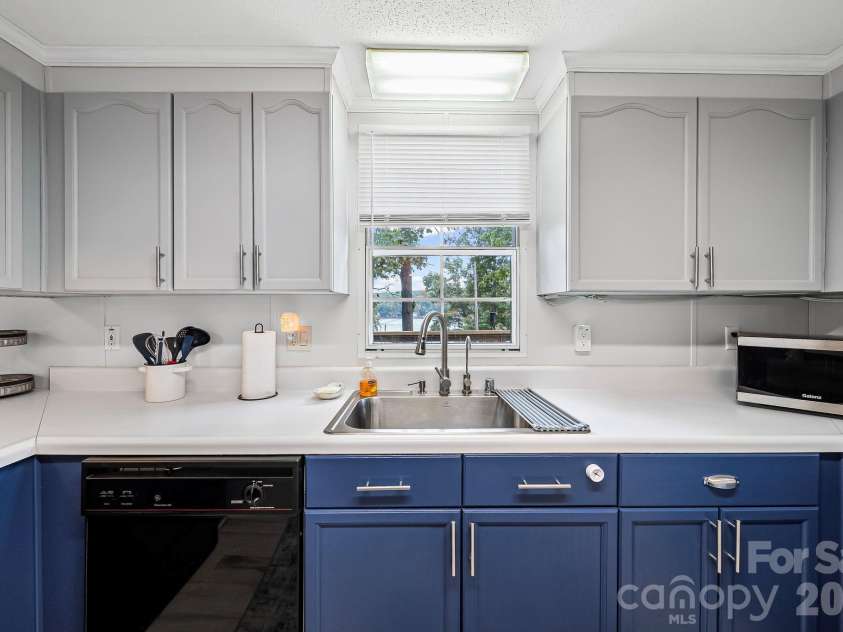 1135 Pinehaven Drive, New London, NC 28127.  MLS# CAR4300790, YatesRealty ID 9617. 