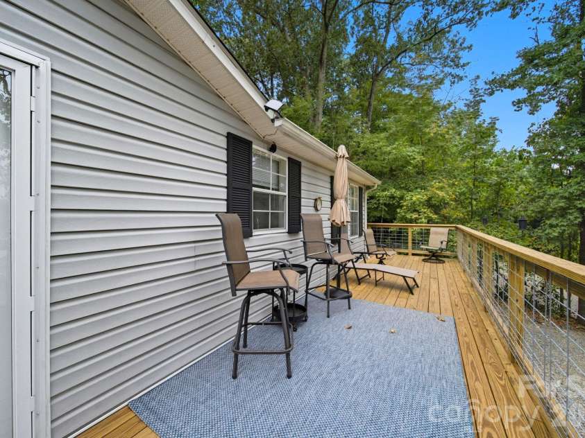 1135 Pinehaven Drive, New London, NC 28127.  MLS# CAR4300790, YatesRealty ID 9617. 