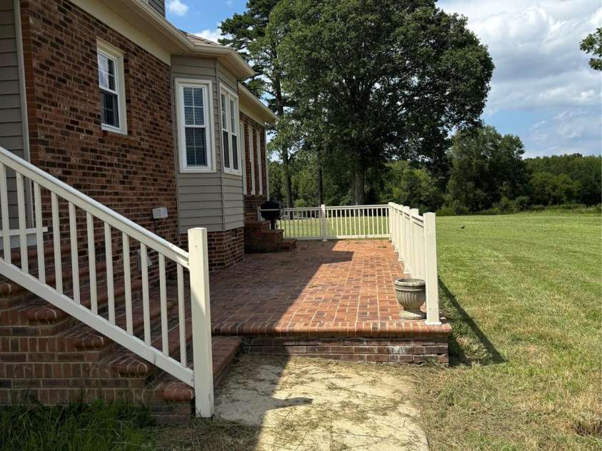 2417 Lynwood Drive, Lancaster, SC 29720.  MLS# CAR4244879, YatesRealty ID 9618. 