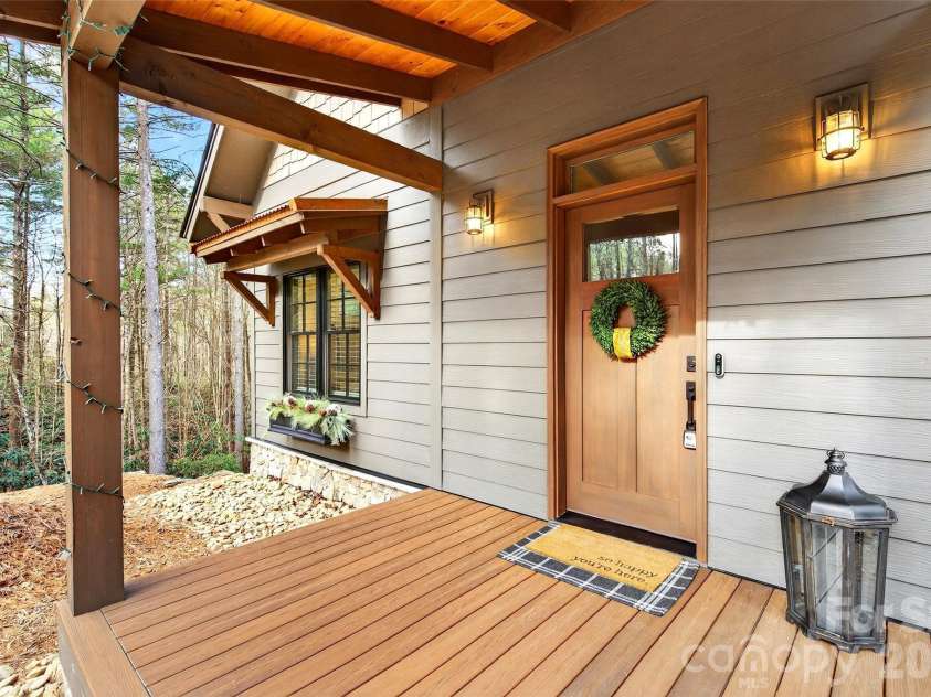 103 Big Game Drive, Nebo, NC 28761.  MLS# CAR4340249, YatesRealty ID 9619. 