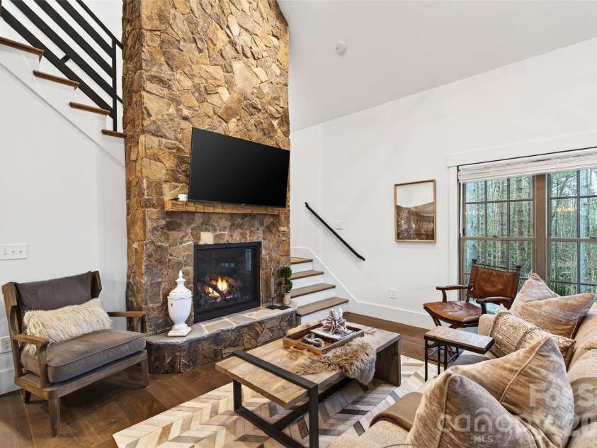 103 Big Game Drive, Nebo, NC 28761.  MLS# CAR4340249, YatesRealty ID 9619. 