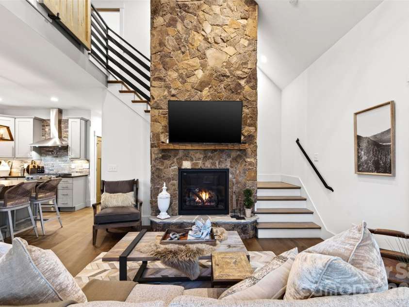 103 Big Game Drive, Nebo, NC 28761.  MLS# CAR4340249, YatesRealty ID 9619. 