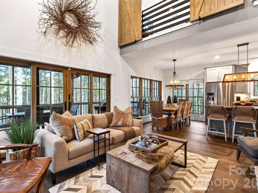 103 Big Game Drive, Nebo, NC 28761.  MLS# CAR4340249, YatesRealty ID 9619. 