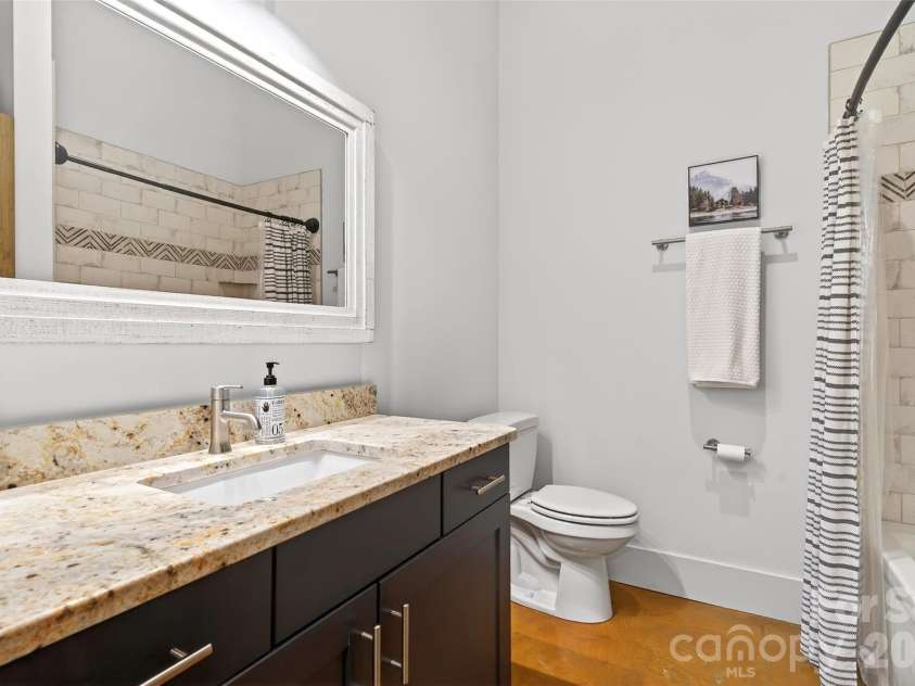 103 Big Game Drive, Nebo, NC 28761.  MLS# CAR4340249, YatesRealty ID 9619. 