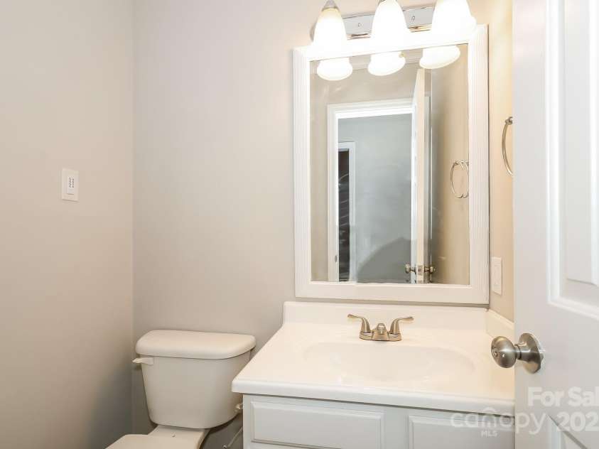 721 Summerwood Drive, Rock Hill, SC 29732.  MLS# CAR4248833, YatesRealty ID 9620. 