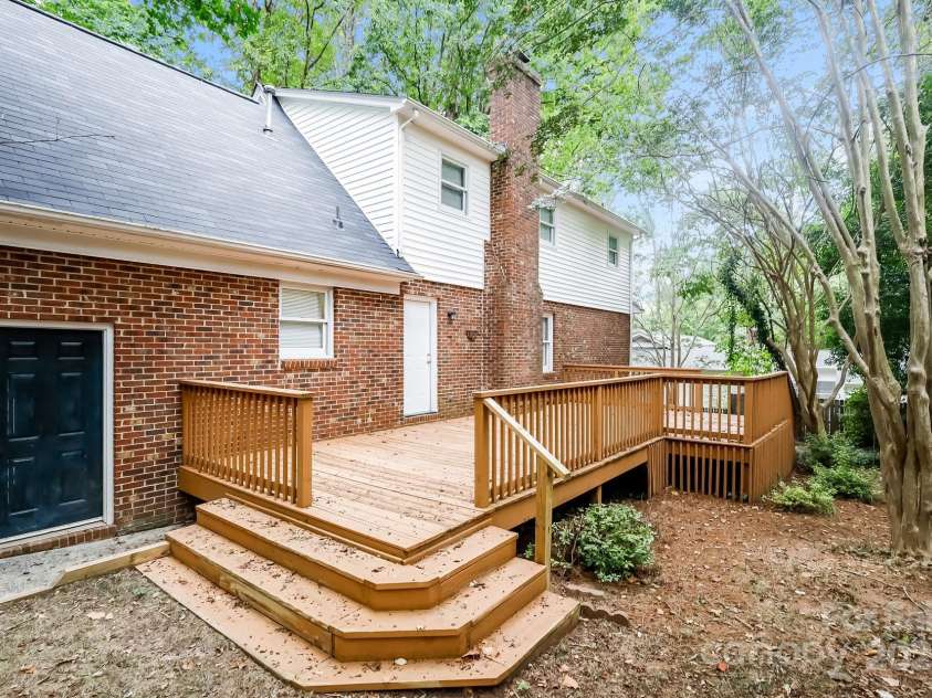 721 Summerwood Drive, Rock Hill, SC 29732.  MLS# CAR4248833, YatesRealty ID 9620. 