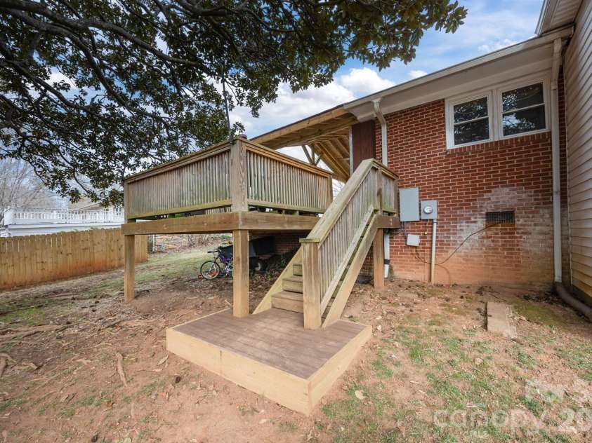 275 Tanner Street, Rutherfordton, NC 28139.  MLS# CAR4346216, YatesRealty ID 9621. 