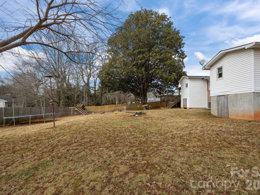 275 Tanner Street, Rutherfordton, NC 28139.  MLS# CAR4346216, YatesRealty ID 9621. 