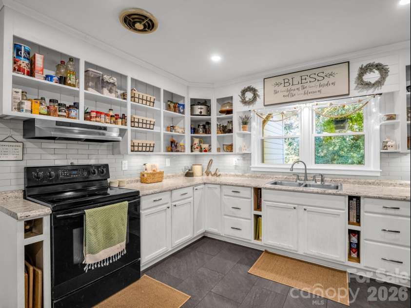 275 Tanner Street, Rutherfordton, NC 28139.  MLS# CAR4422533, YatesRealty ID 9621. 