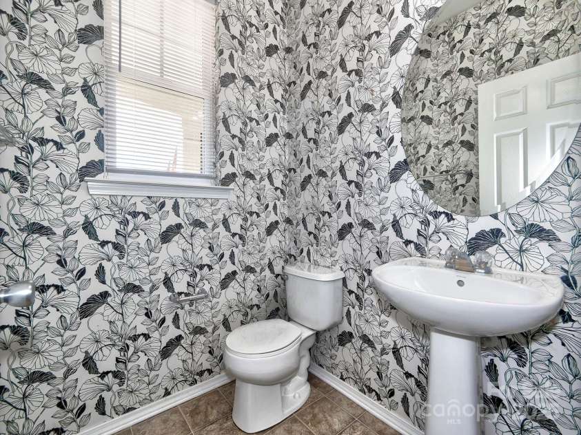 290 River Clay Road, Fort Mill, SC 29708.  MLS# CAR4251746, YatesRealty ID 9621. Half bath on main level