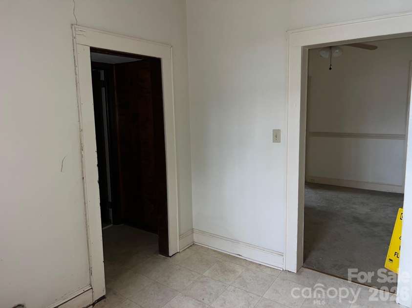 507 College Street, Morganton, NC 28655.  MLS# CAR4362056, YatesRealty ID 9623. 