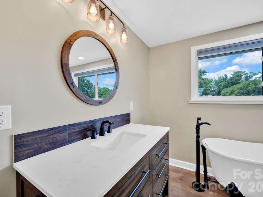 10 Moland Drive, Etowah, NC 28729.  MLS# CAR4352858, YatesRealty ID 9624. 