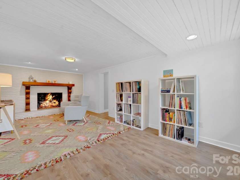 10 Moland Drive, Etowah, NC 28729.  MLS# CAR4352858, YatesRealty ID 9624. 
