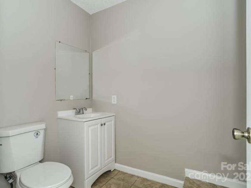 1204 Glenarden Drive, Rock Hill, SC 29730.  MLS# CAR4249976, YatesRealty ID 9624. 