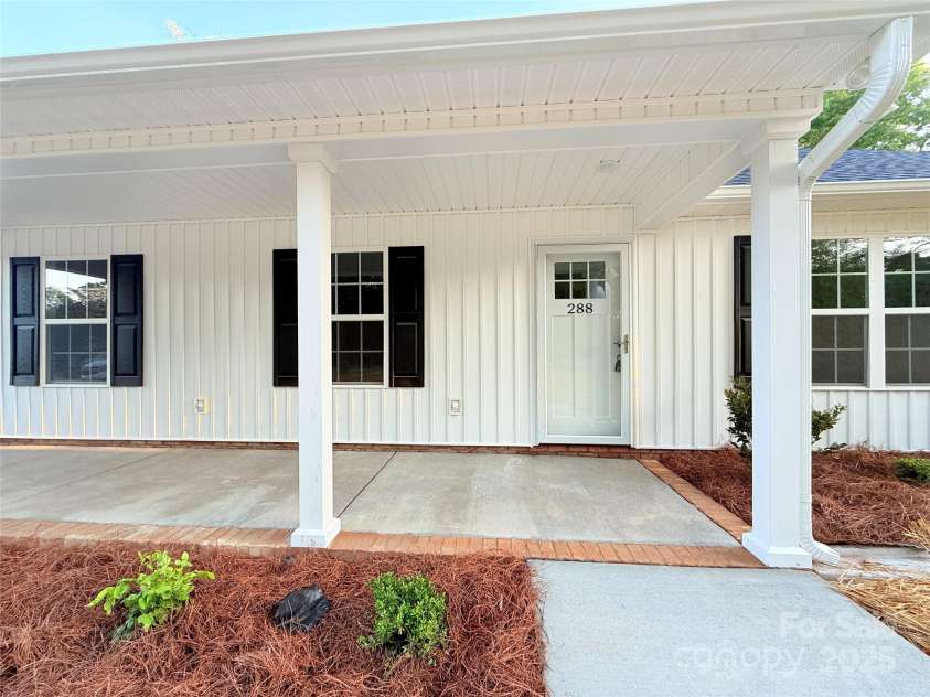 288 Tram Road, Lancaster, SC 29720.  MLS# CAR4248919, YatesRealty ID 9625. 