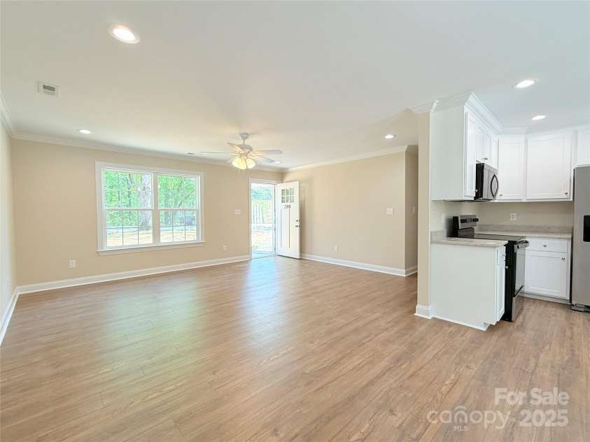 288 Tram Road, Lancaster, SC 29720.  MLS# CAR4248919, YatesRealty ID 9625. 