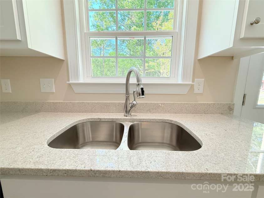 288 Tram Road, Lancaster, SC 29720.  MLS# CAR4248919, YatesRealty ID 9625. 