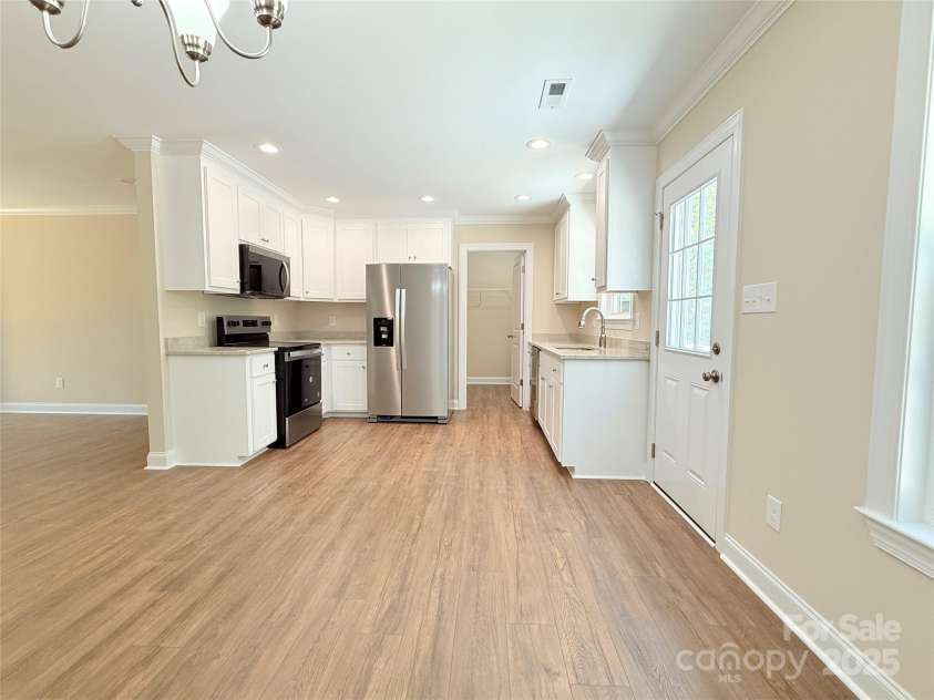 288 Tram Road, Lancaster, SC 29720.  MLS# CAR4248919, YatesRealty ID 9625. 