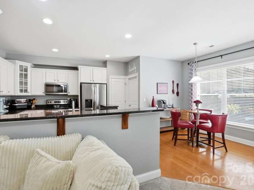 8500 Willow Branch Drive, Waxhaw, NC 28173.  MLS# CAR4402287, YatesRealty ID 9625. 