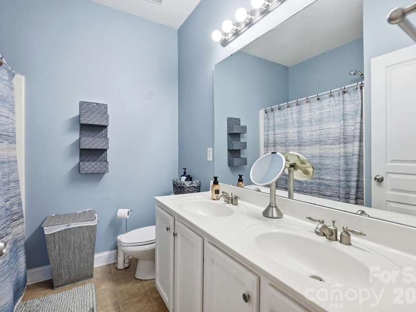 8500 Willow Branch Drive, Waxhaw, NC 28173.  MLS# CAR4402287, YatesRealty ID 9625. 