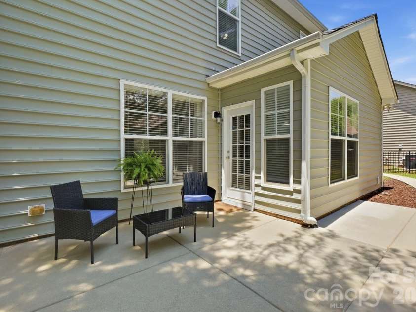 8500 Willow Branch Drive, Waxhaw, NC 28173.  MLS# CAR4402287, YatesRealty ID 9625. 