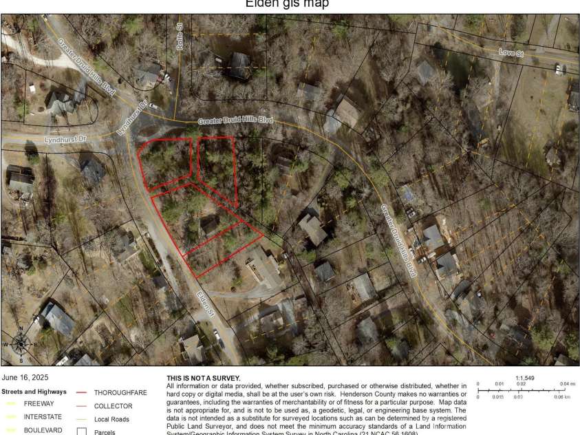 114 Elden Street, Hendersonville, NC 28791.  MLS# CAR4355283, YatesRealty ID 9627. 