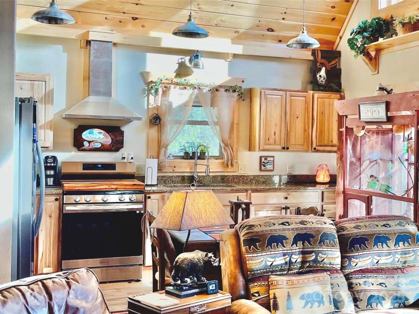 6033 Low Country Road, Lenoir, NC 28645.  MLS# CAR4233003, YatesRealty ID 9627. 