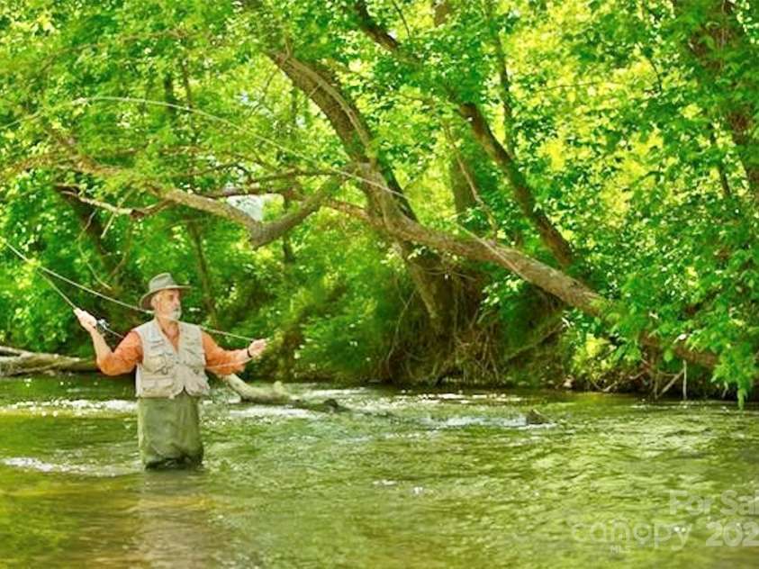 6033 Low Country Road, Lenoir, NC 28645.  MLS# CAR4233003, YatesRealty ID 9627. 