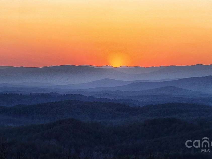 6033 Low Country Road, Lenoir, NC 28645.  MLS# CAR4233003, YatesRealty ID 9627. 