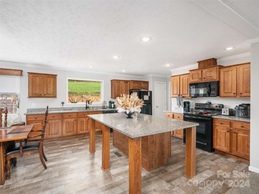 3734 Snow Creek Road, Bakersville, NC 28705.  MLS# CAR4187150, YatesRealty ID 963. 