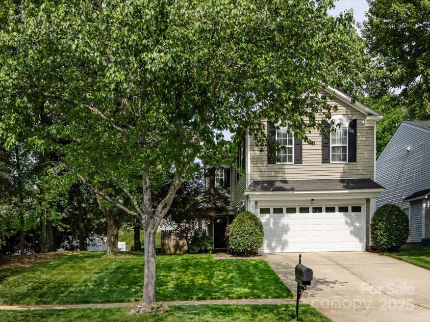 5304 Silabert Avenue, Charlotte, NC 28205.  MLS# CAR4248209, YatesRealty ID 9631. 