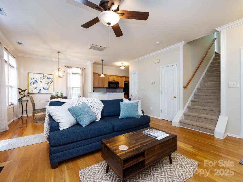 5304 Silabert Avenue, Charlotte, NC 28205.  MLS# CAR4248209, YatesRealty ID 9631. 