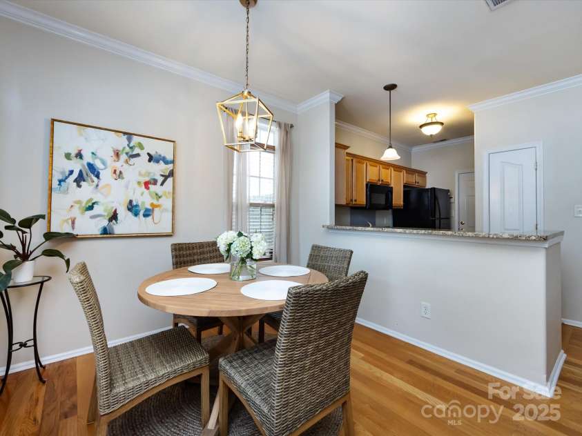 5304 Silabert Avenue, Charlotte, NC 28205.  MLS# CAR4248209, YatesRealty ID 9631. 