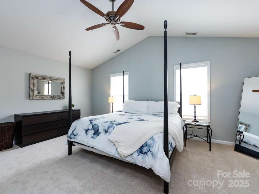 5304 Silabert Avenue, Charlotte, NC 28205.  MLS# CAR4248209, YatesRealty ID 9631. 