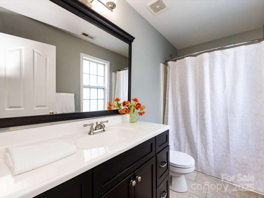 5304 Silabert Avenue, Charlotte, NC 28205.  MLS# CAR4248209, YatesRealty ID 9631. 